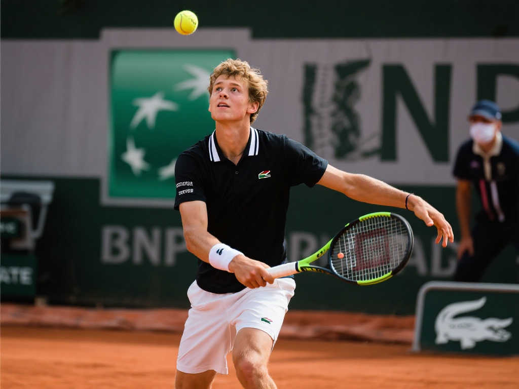 首获500赛冠军!鲁内:借鉴德约奥运战术击败阿卡的策略 首获500赛冠军!鲁内:借鉴德约奥运战术击败阿卡的策略